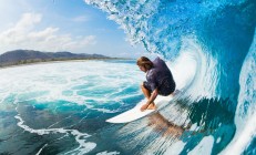 开云体育在线-塞恩斯惊艳四座，阿斯顿马丁逆袭索伯车队