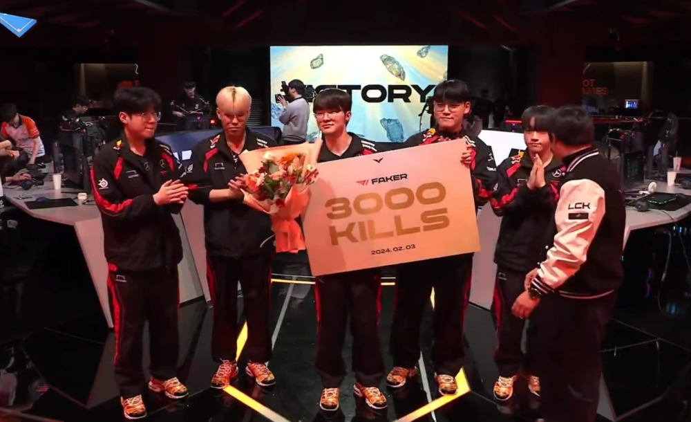 CLG轻取BRO，Faker完成史诗逆转宿命之战成都决赛之夜，引爆全场热议