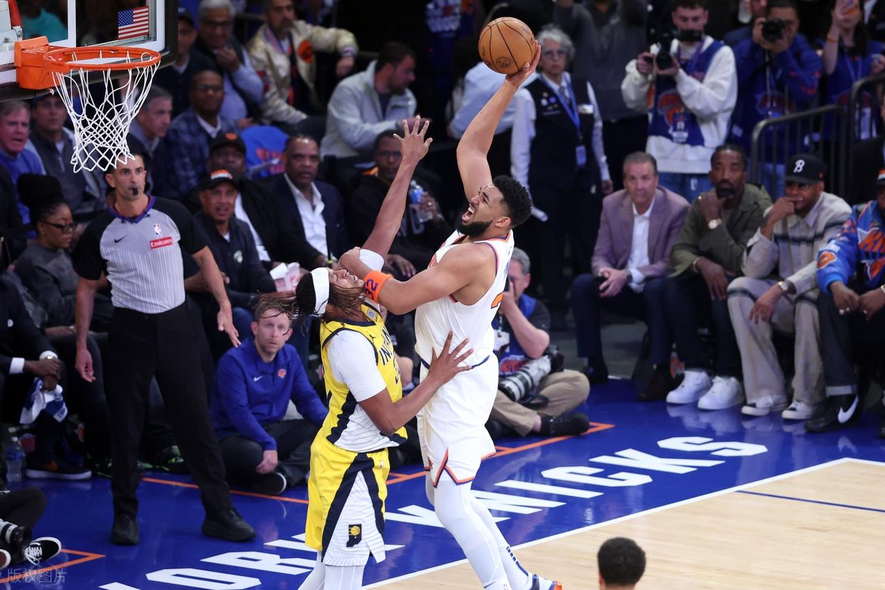 尼克斯队球星出战状态神勇，助球队击败强敌的简单介绍