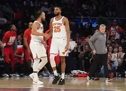 尼克斯宣布洛维遭遇膝伤,将进行手术治疗 尼克斯宣布洛维遭遇膝伤,将进行手术治疗