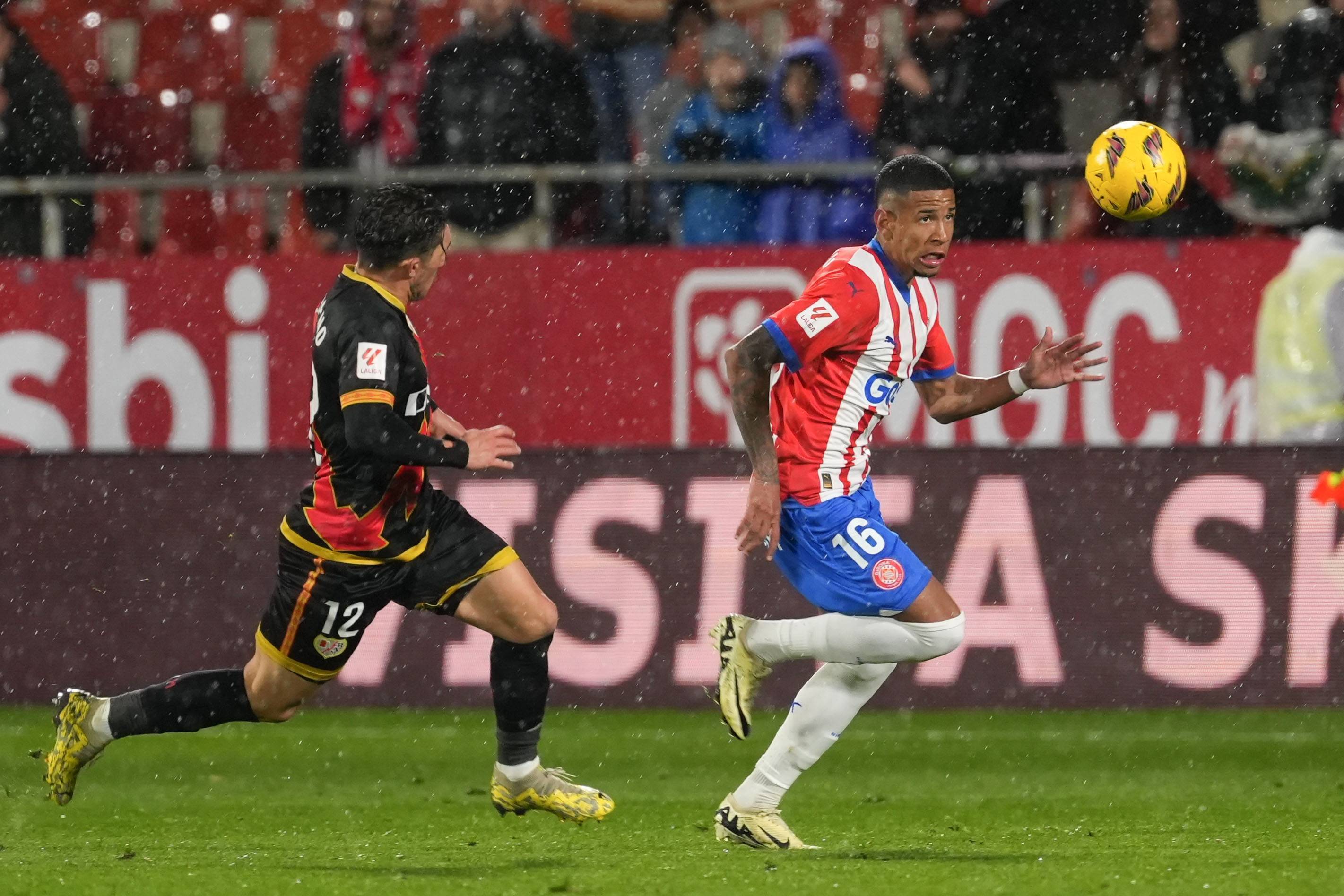 巴塞罗那客场击败对手，实现反弹