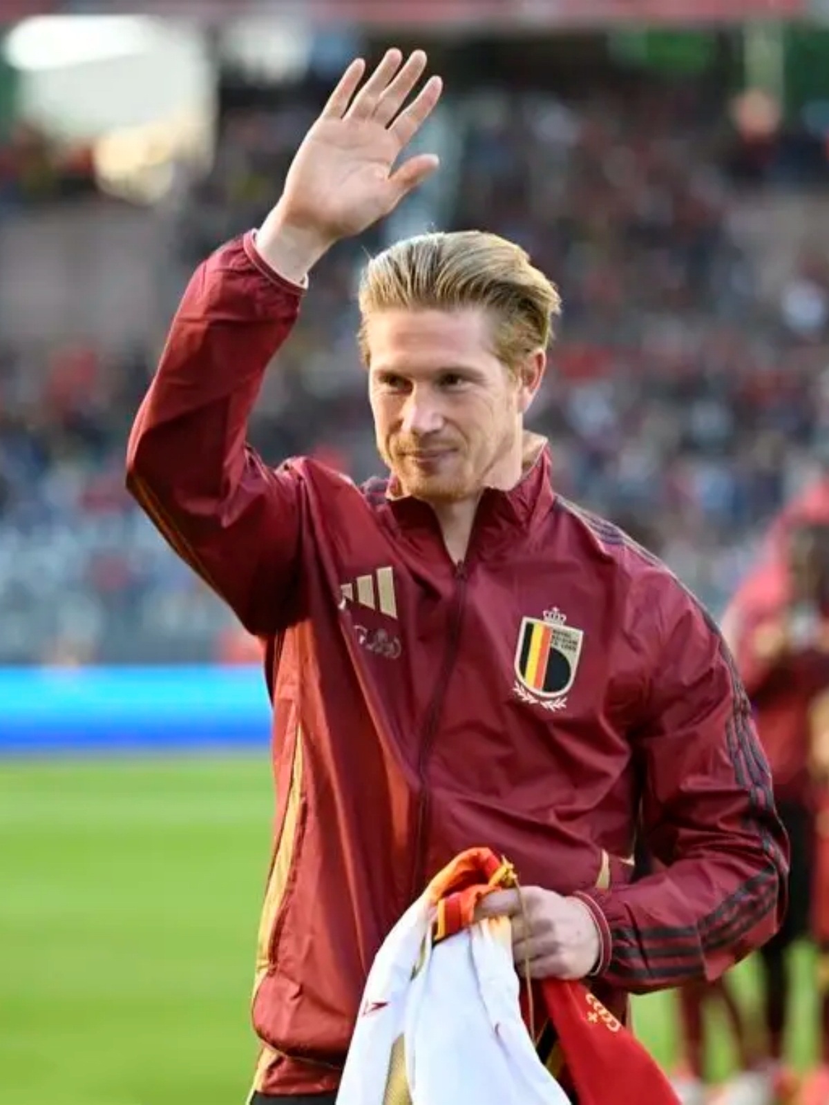 挪威横扫那不勒斯，德布劳内点燃赛场